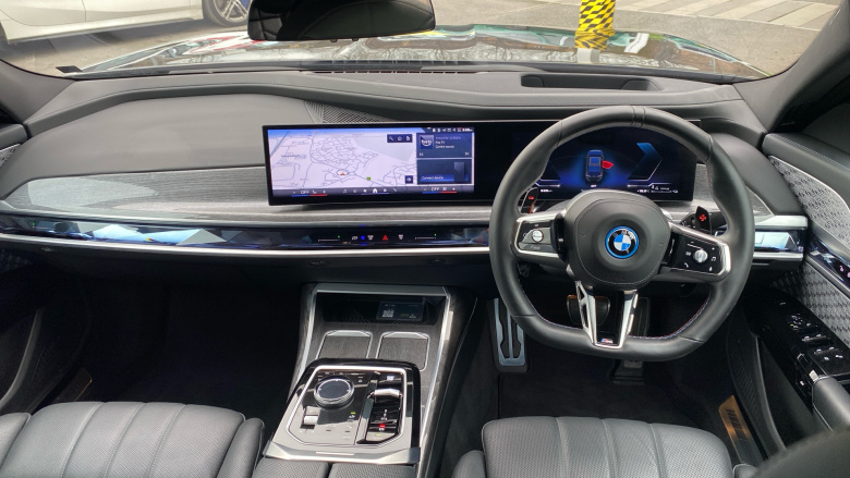 BMW 7 Series M760e xDrive 4dr Auto Saloon